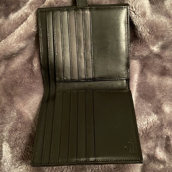 💯 authentic Gucci wallet - Picture 3 of 9